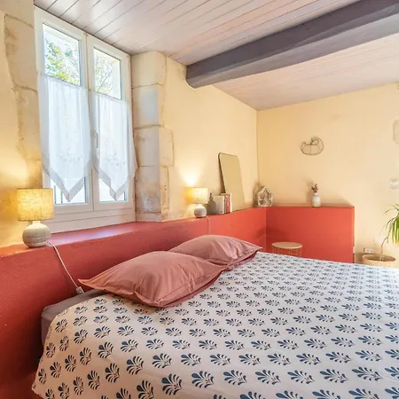 Couette-café Les Violettes De Malleville 3*