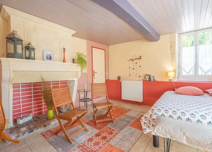 Bed & Breakfast Les Violettes De Malleville